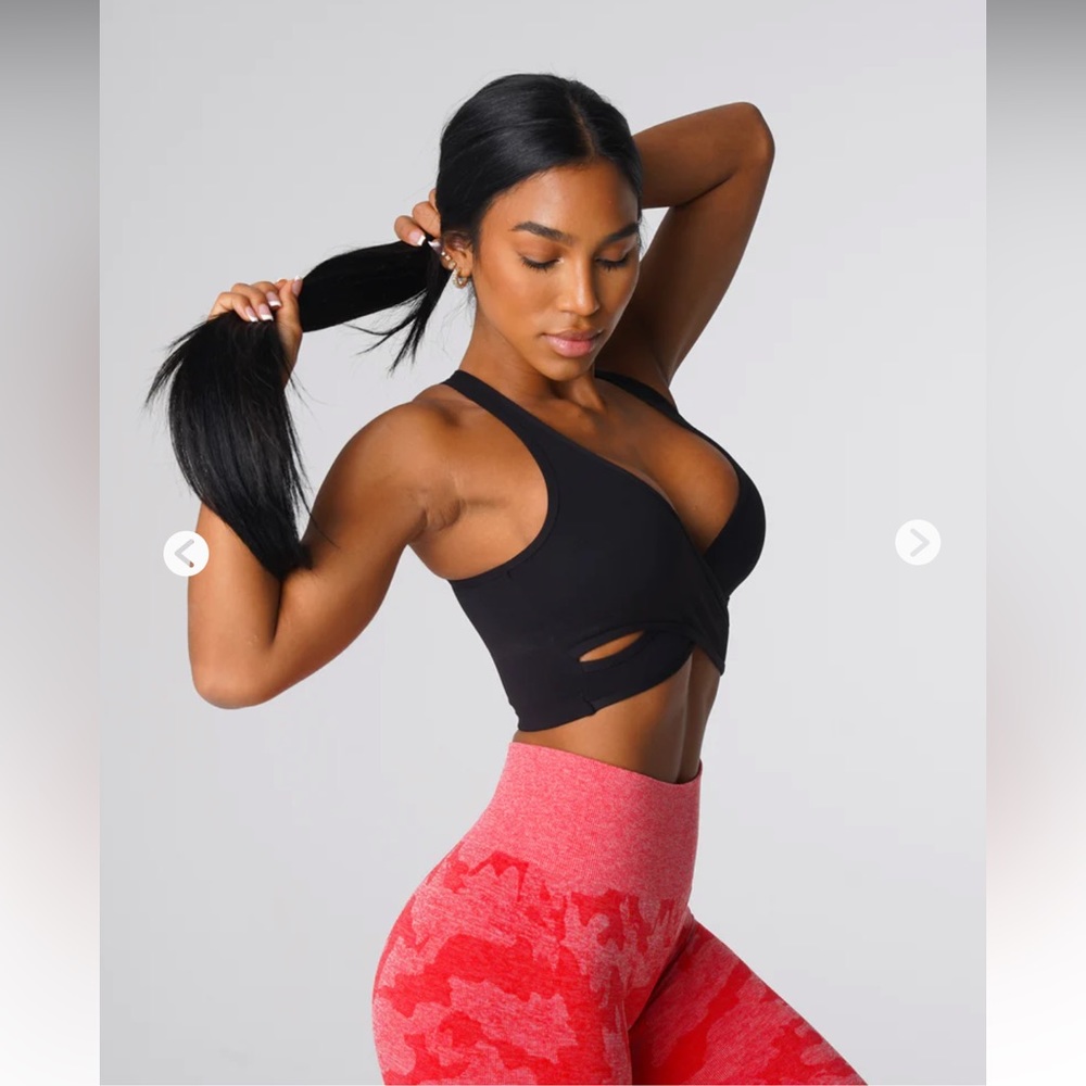 NWT NVGTN Black Radiance Bra